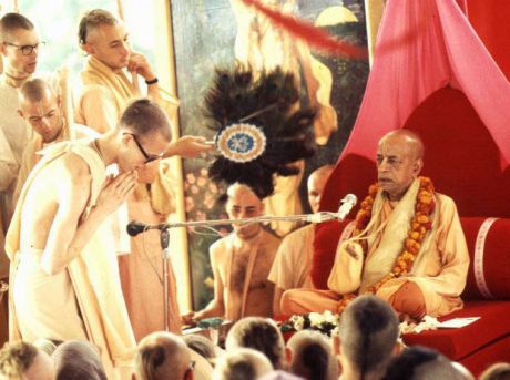 Нью-Вриндаван, 2 сентября 1972 г. Празднование Вьяса-пуджи Шрилы Прабхупады
